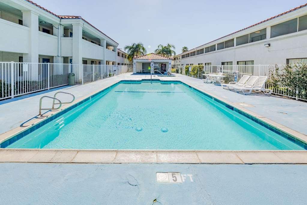 Motel 6 Hemet Ανέσεις φωτογραφία