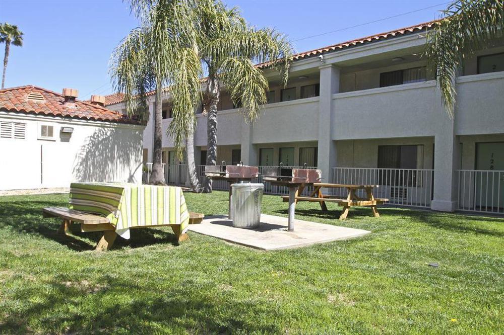 Motel 6 Hemet Ανέσεις φωτογραφία